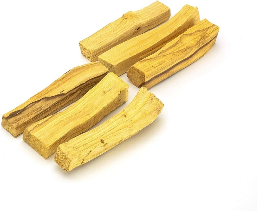 Bursera graveolens (palo santo)